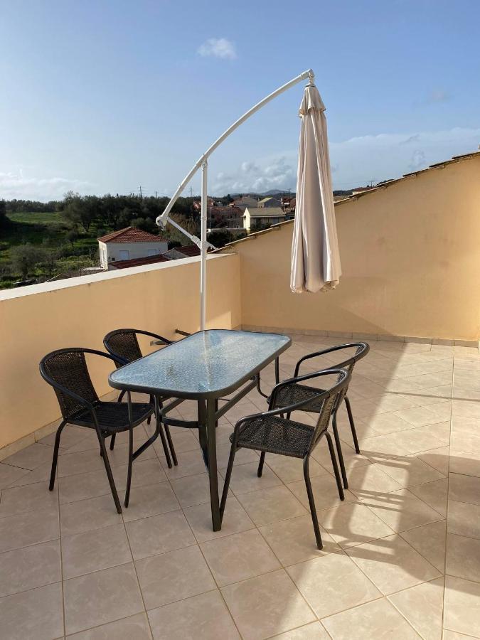 La Soffitta Di Bampina Apartment Perivolion